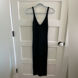 Zara Ribbed Knit Black Dress